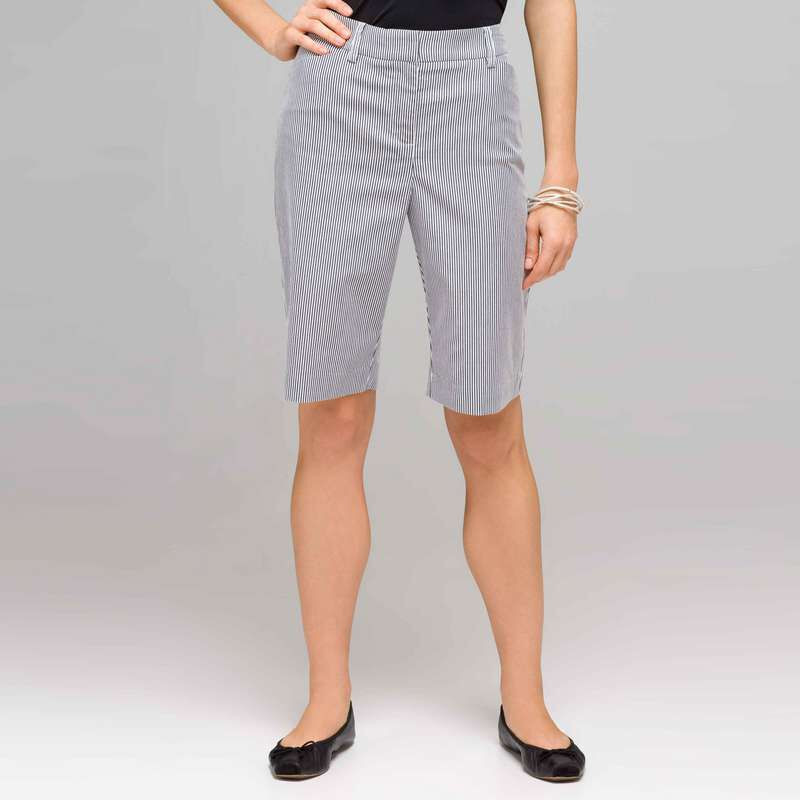 Classic Bermuda Short, swiss navy & white, large