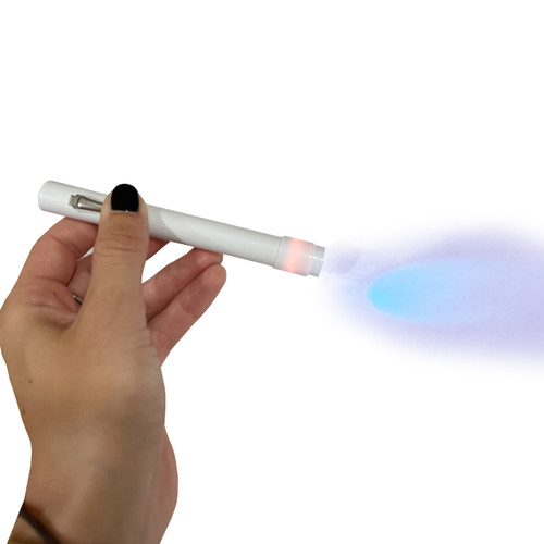 McKesson Disposable Penlight with Cobalt Filter