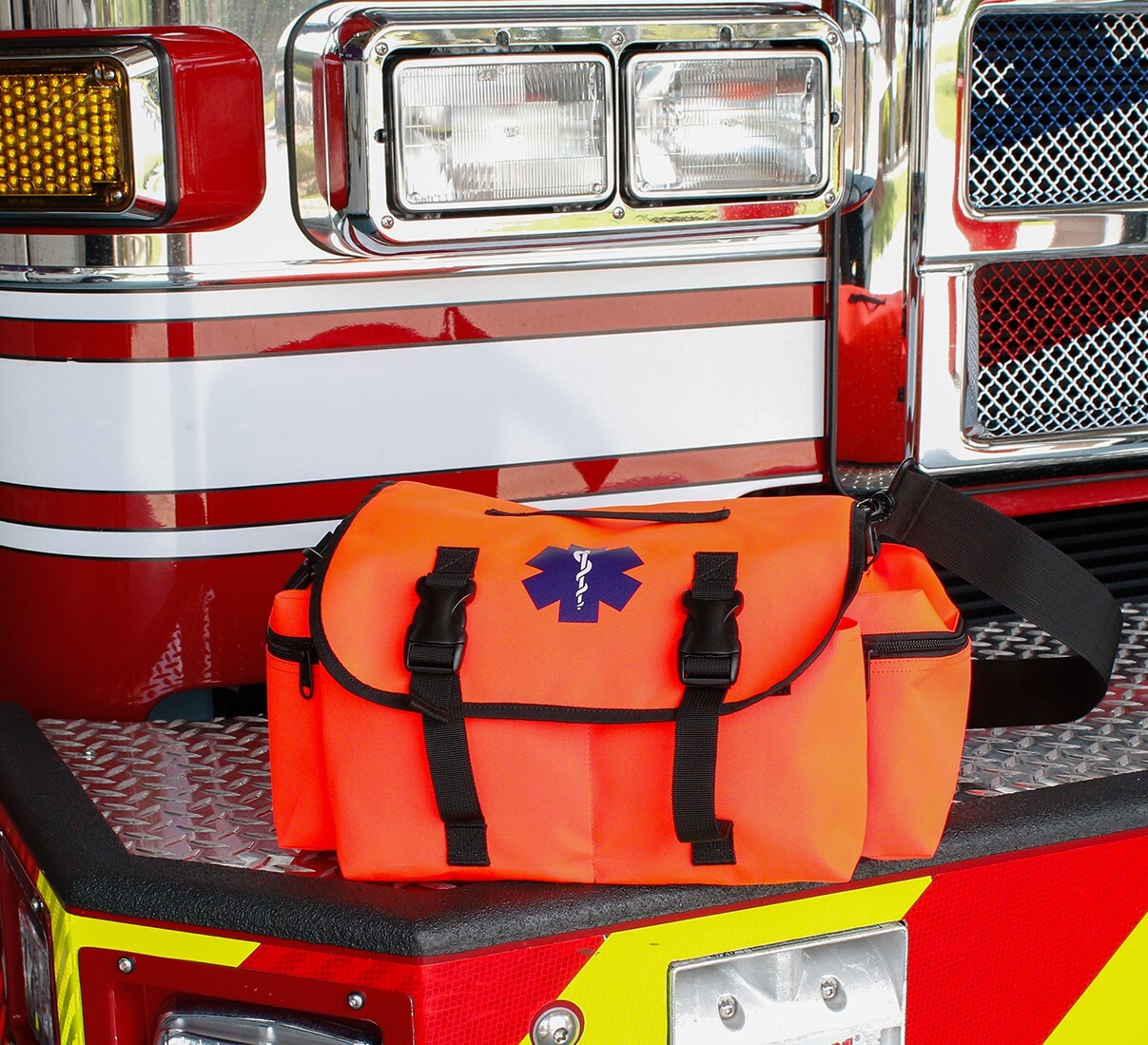 First responder vehicle kits