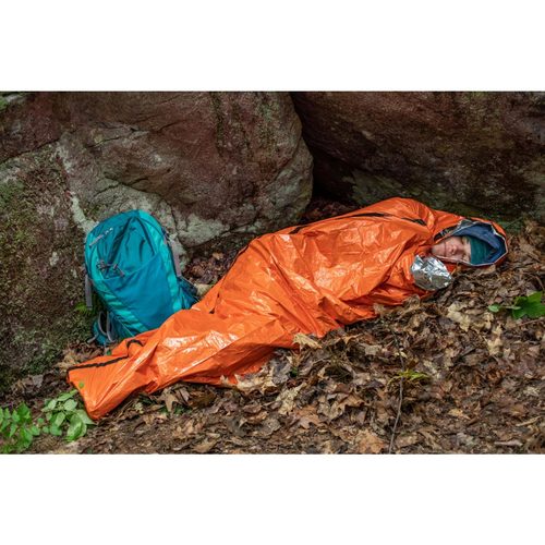 S.O.L Survive Outdoors Longer Bivvy - Thumbnail 4