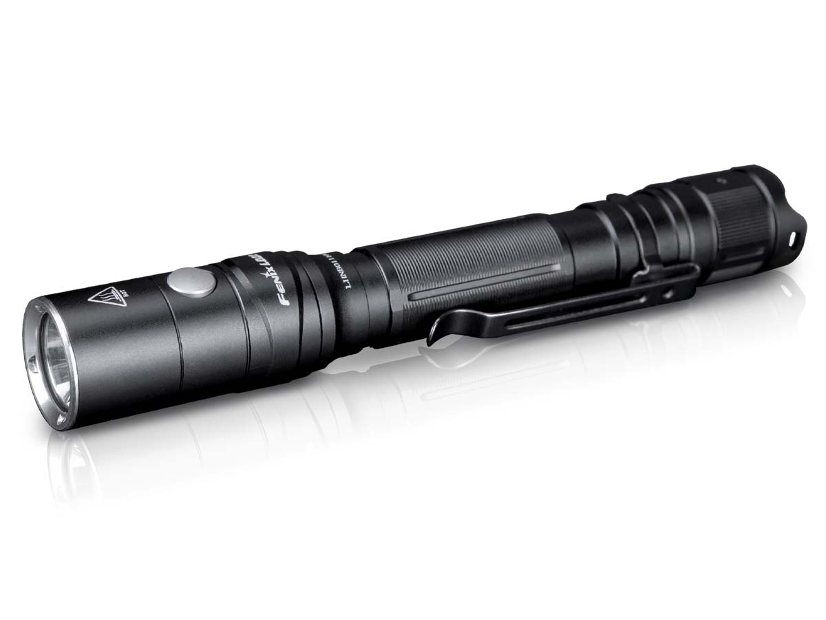 らいおん Fenix LD22 V2.0 Flashlight