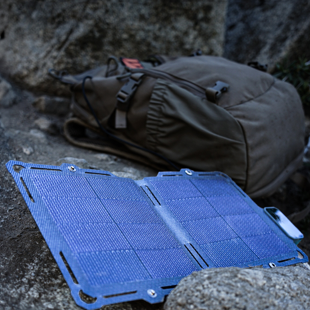Spectre Pannello Solare Pieghevole (8W o 18W) - Foto 12 di 27