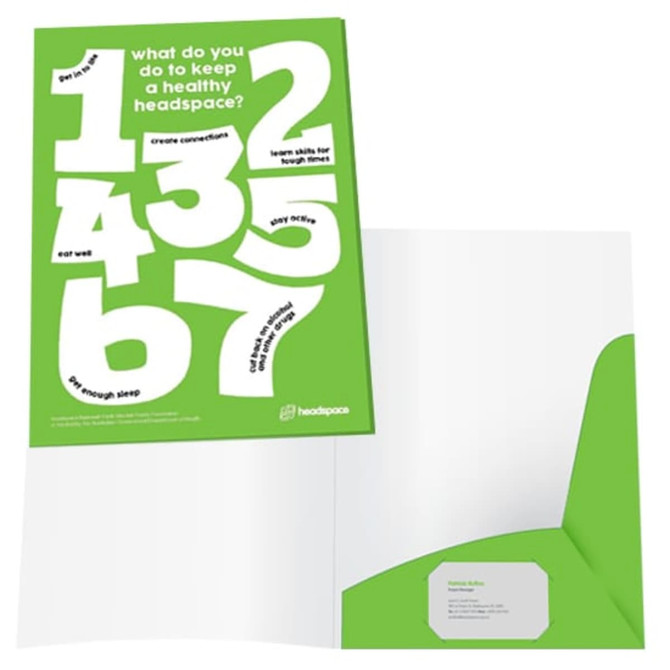 Green A4 presentation folder with a single pocket, featuring a design and logo on the front.