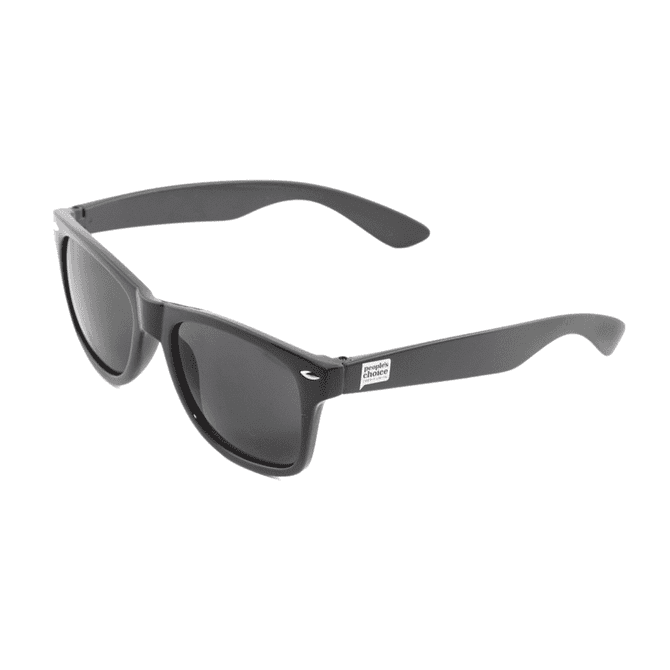 Wayferer sunglasses in black with dark lenses, featuring a logo on one arm. Ideal for leisure and outdoor activities.