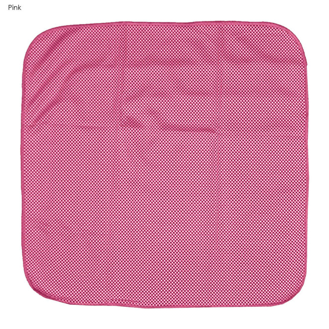 A pink cooling face cloth with a textured pattern, suitable for leisure and outdoor activities. It has a logo.
