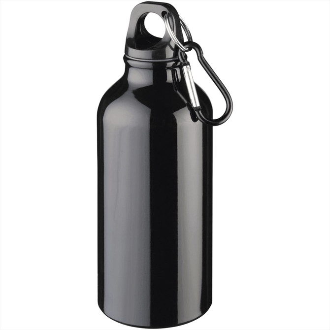 A drink bottle in shiny black, featuring a carabiner for easy attachment and a simple design.