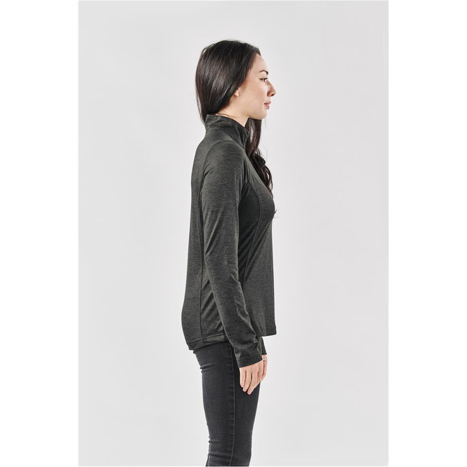 A women’s 1/4 zip pullover in dark grey, featuring a sleek design and fitted silhouette. Includes a logo.