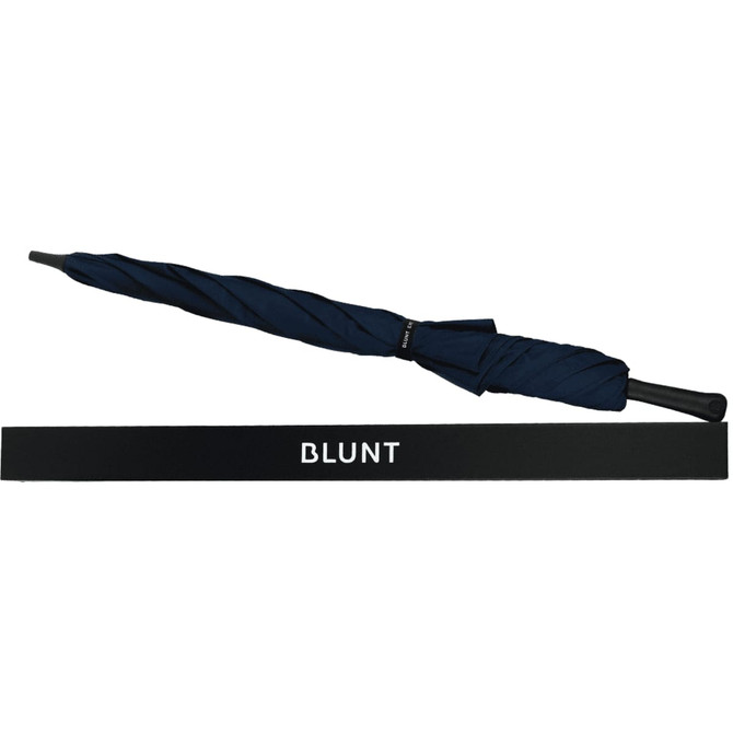 A navy umbrella with a twisted design, accompanied by a protective sleeve, featuring a logo.