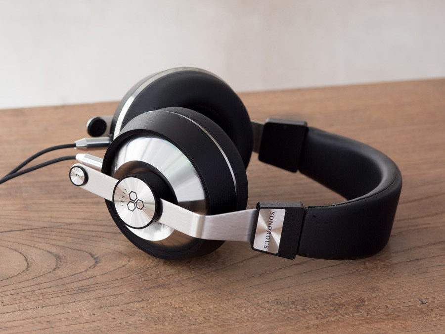 【超希少廃盤】 final SONOROUS VI ヘッドフォン Final Audio Design Sonorous VI Closed-Back Headphones