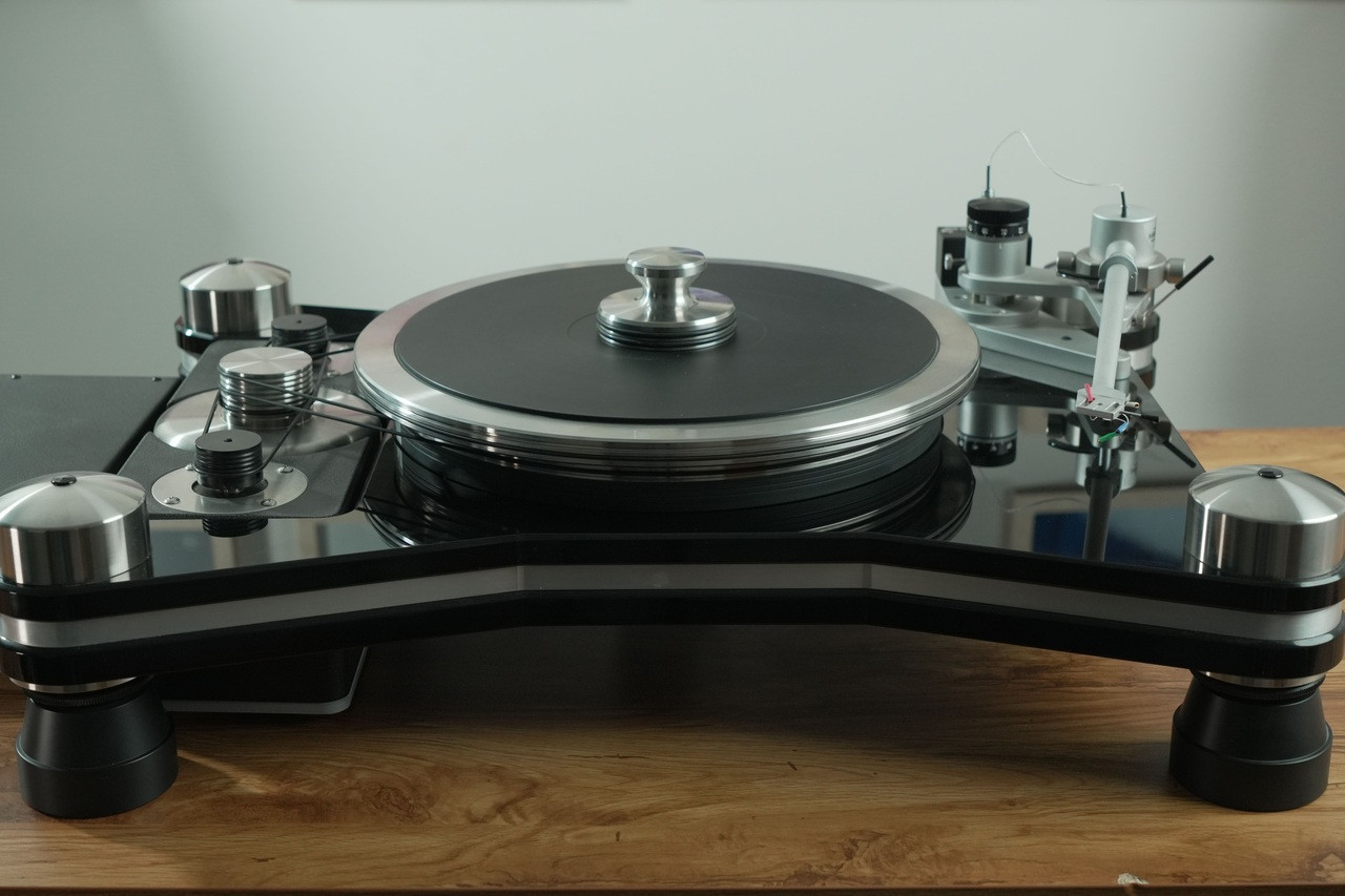 Certified Pre-owned VPI TNT HRX Turntable with JMW 12.7 Tonearm & SDS