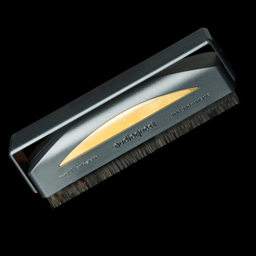 AudioQuest Conductive LP Cleaner Carbon Fiber Record Brush 2