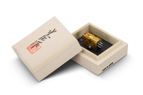 Koetsu Urushi Wajima MC Cartridge 0.4mV 2