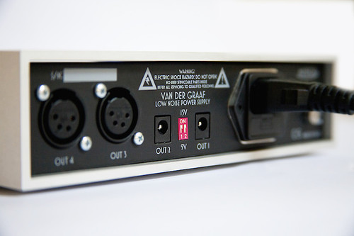 M2TECH Van der Graaf 4 Device Low Noise Sequential Power Supply 2