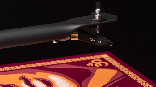 Pro-Ject George Harrison Special Edition Turntable 7