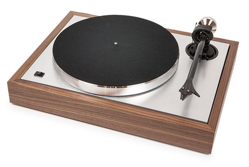 Pro-Ject The Classic Turntable with Ortofon 2M Silver Cartridge (Walnut) 2