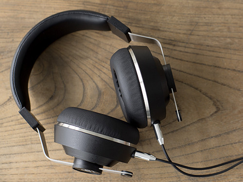 Final Audio Design Sonorous II Closed-Back Headphones 2