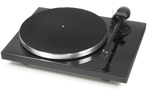Pro-Ject 1Xpression Carbon Classic Turntable (Piano Black) 1