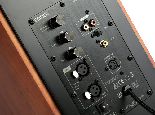 Edifier S2000PRO Hi-Fi 2.0 Active Bookshelf Speakers