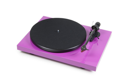 Pro-Ject Debut Carbon DC Turntable with Ortofon 2M Red Cartridge (Gloss Red) 7