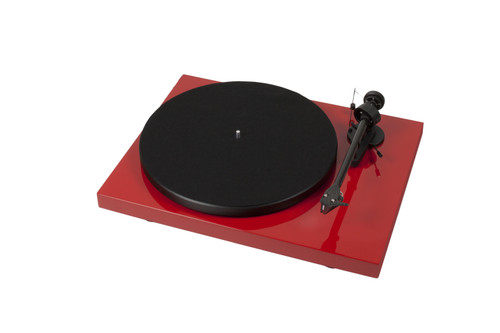 Pro-Ject Debut Carbon DC Turntable with Ortofon 2M Red Cartridge (Gloss Red) 2