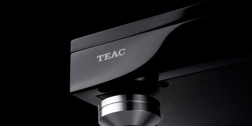 TEAC TN-5BB Belt-Drive Turntable with Ortofon Red MM Cartridge (Black) 8