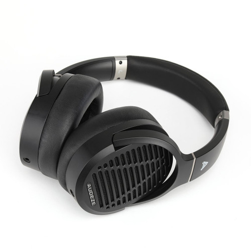 Audeze LCD-1 Open-Back Foldable Headphones (Demo) 5