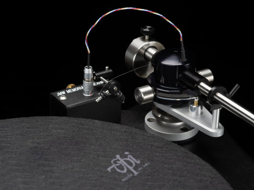 VPI Scout 21 Turntable with JMW 9" Uni-Pivot Tonearm 3