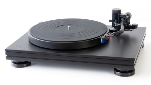 Music Hall Stealth Turntable with Ortofon 2M Blue Cartridge 1