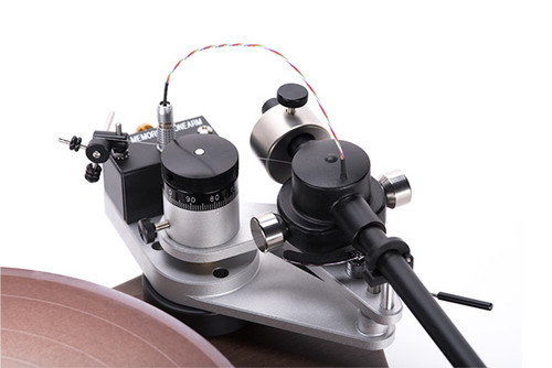 VPI Prime Turntable & JMW-10 3D Tonearm (Walnut) 5