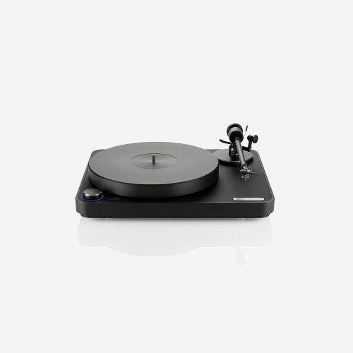 Clearaudio Signature Black/Black Turntable with Signature Carbon Fiber Tonearm 2