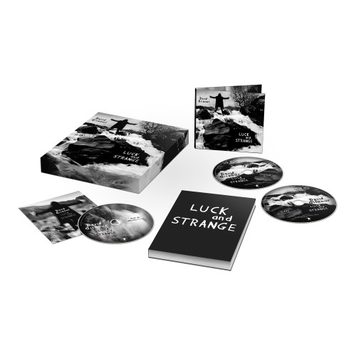 David Gilmour Luck and Strange Deluxe 2CD, Blu-Ray Audio & Book Box Set 1