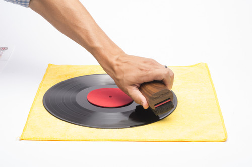 GrooveWasher Record Cleaning Kit (Walnut) 6