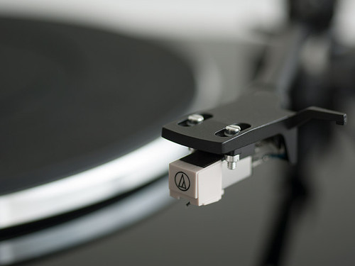Music Hall MMF-1.3 Turntable with Audio Technica MM Cartridge 2.5mV (Open Box) 3