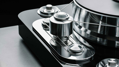 Pro-Ject Signature 12.2 Audiophile Turntable 7