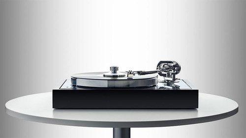 Pro-Ject The Classic Reference Audiophile Turntable (Silver & Gloss Black) 2