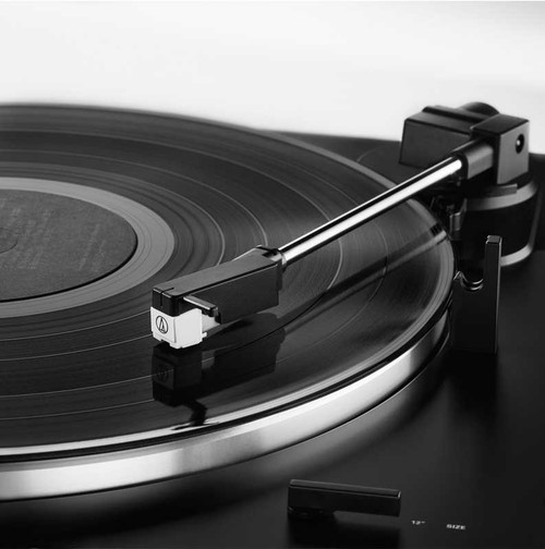 Audio-Technica AT-LP60XBT Fully Automatic Wireless Belt-Drive Turntable (Black) 2