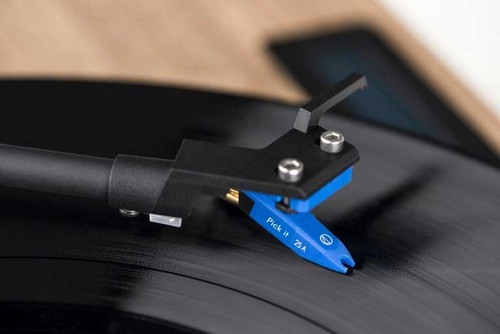 Pro-Ject Juke Box S2 Turntable with Integrated Amp 2