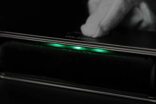 DS Audio SC-001 Sonic Cleaning Brush 9
