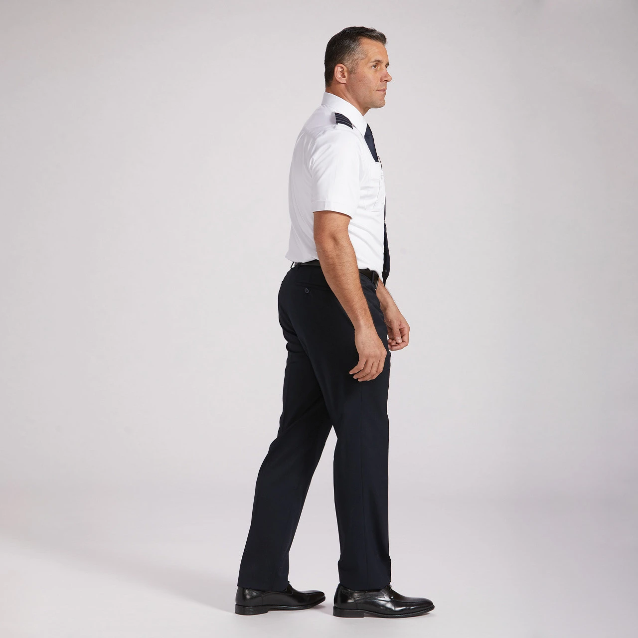 Men's Short Sleeve Pilot Shirt - White - Brooks White No Eyelets Regular 14.5 Tapered