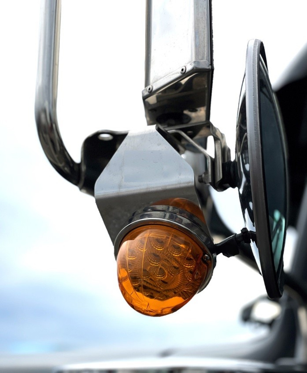 304 SS Angled Mirror Watermelon Light Bracket