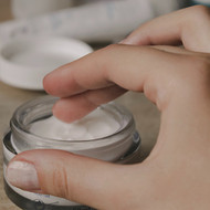 What You Should Know About Hydroquinone