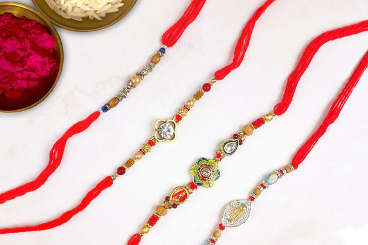 Unique And Creative Gifts For Siblings On Rakhi Set