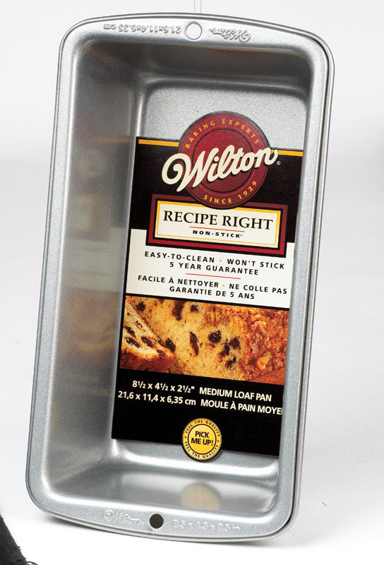 Wilton 191003195 Recipe Right 15 1/4 x 10 1/4 Medium Non-Stick Baking  Sheet