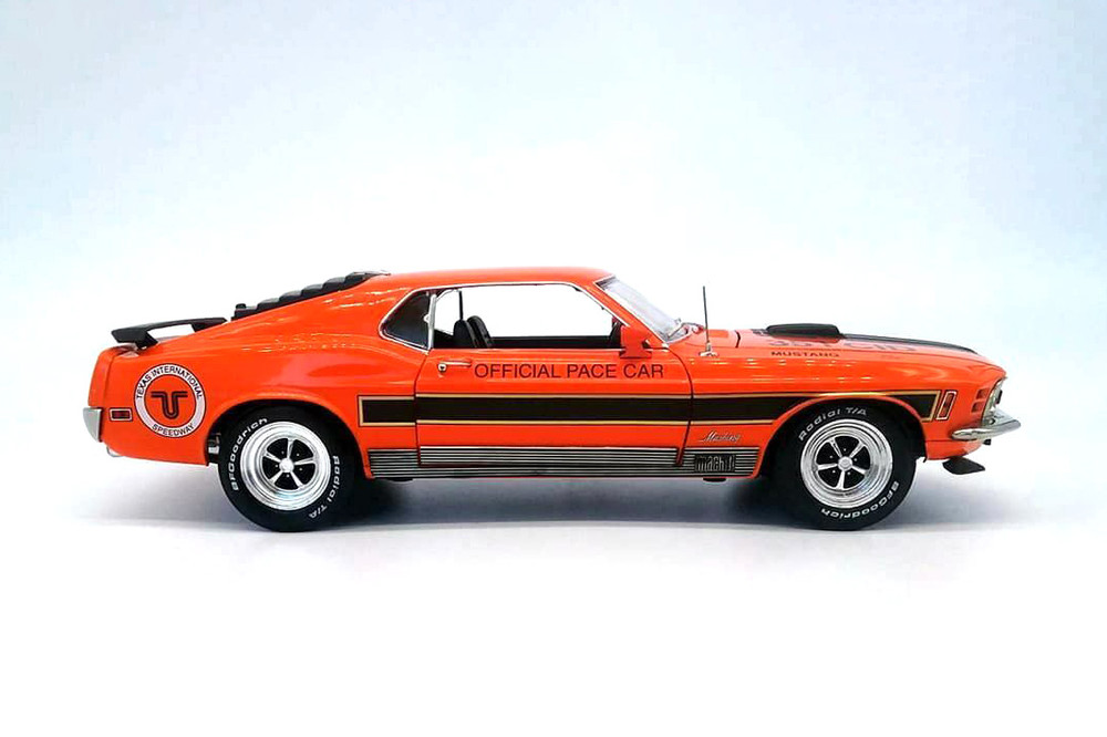 1970 Ford Mustang Mach 1 TX Intl Spdwy Official Pace Car HWY18033 1/18 ...