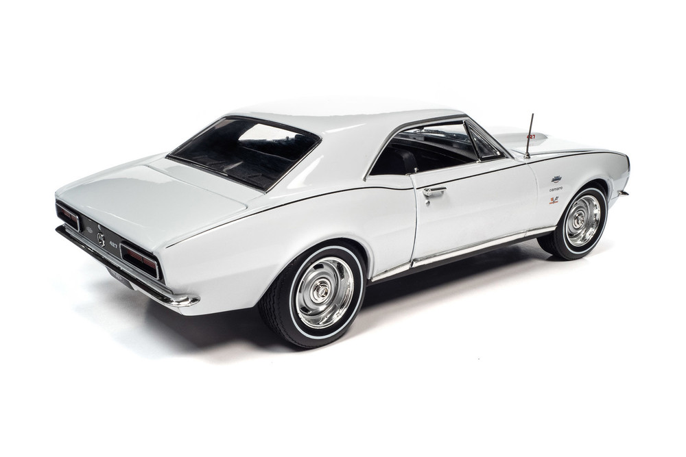 Yenko 1967 Chevy Camaro SS 427, White - Auto World AMM1261 - 1/18 scale Diecast Model Toy Car