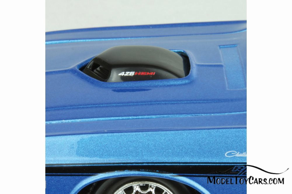 1970 Dodge Challenger R/T Convertible, Blue - Maisto 31264BU - 1/24 scale Diecast Model Toy Car