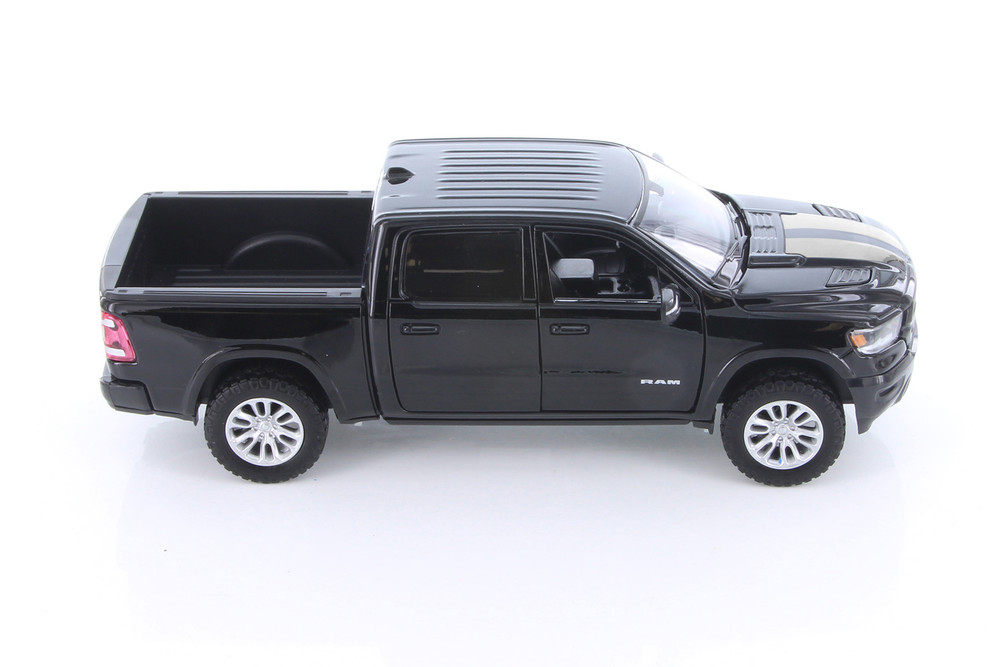 2019 Dodge RAM 1500 Laramie Crew Cab Pickup Truck, Black with White Stripes - Showcasts 79357/2/16D - 1/27 scale Diecast Model Toy Car