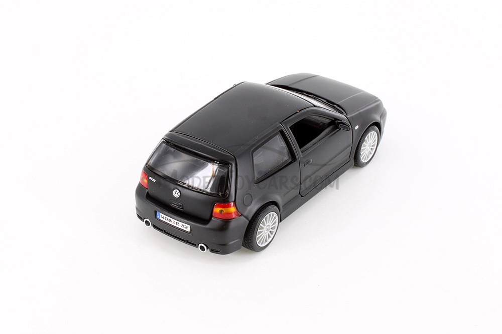 2004 Volkswagen Golf R32, Black - Showcasts 34290 - 1/24 scale Diecast Model Toy Car