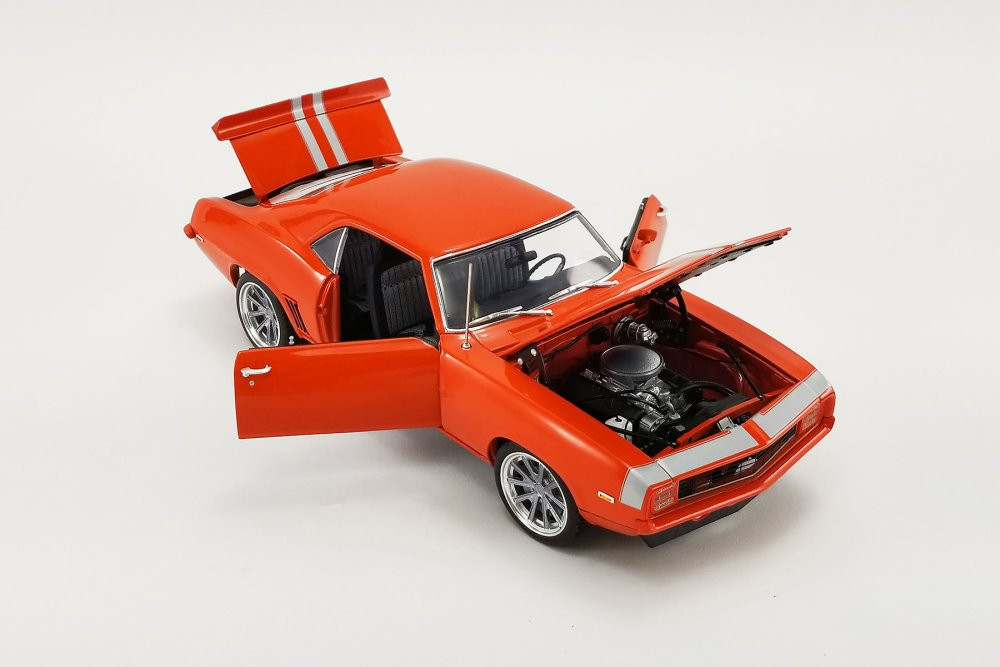 1969 Chevy Camaro Restomod, Hugger Orange - Acme A1805720 - 1/18 scale Diecast Model Toy Car