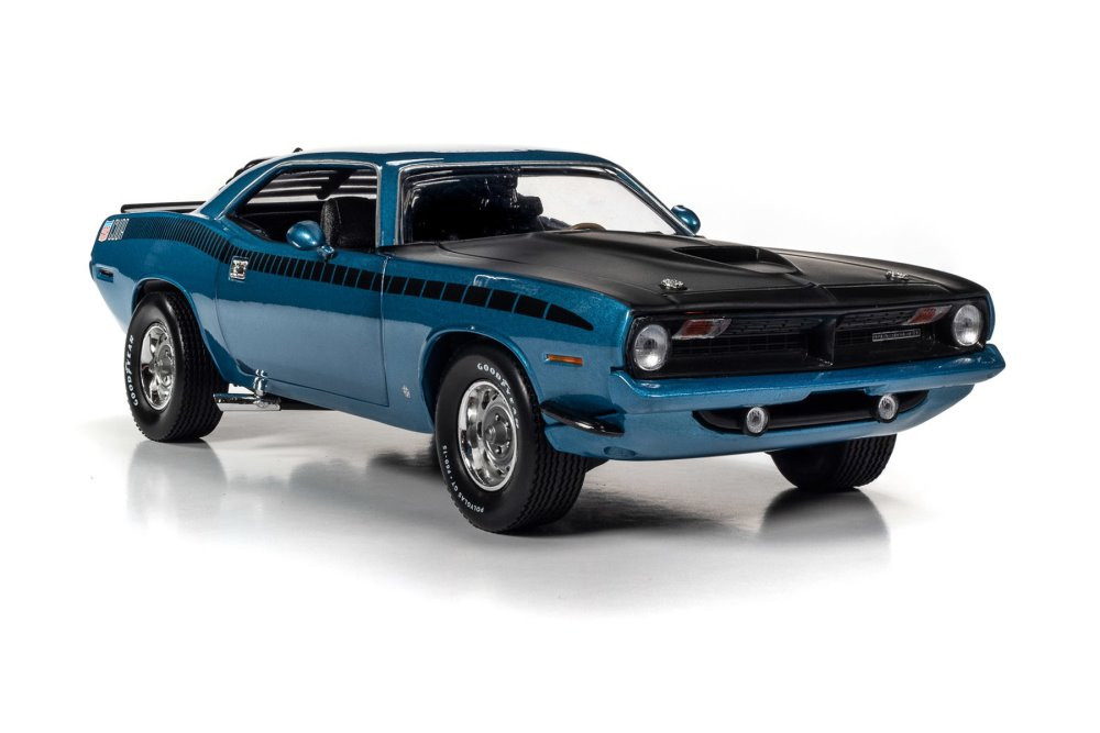 1970 Plymouth AAR Barracuda 340 Six-Pack Hardtop, Blue - Auto World - 1/18 scale Diecast Car